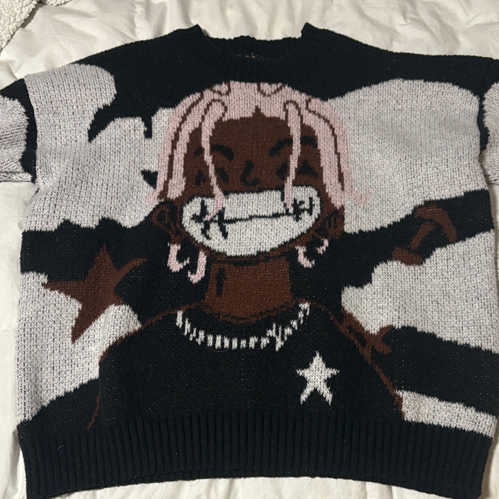 Black and Gray Graphic Sweater